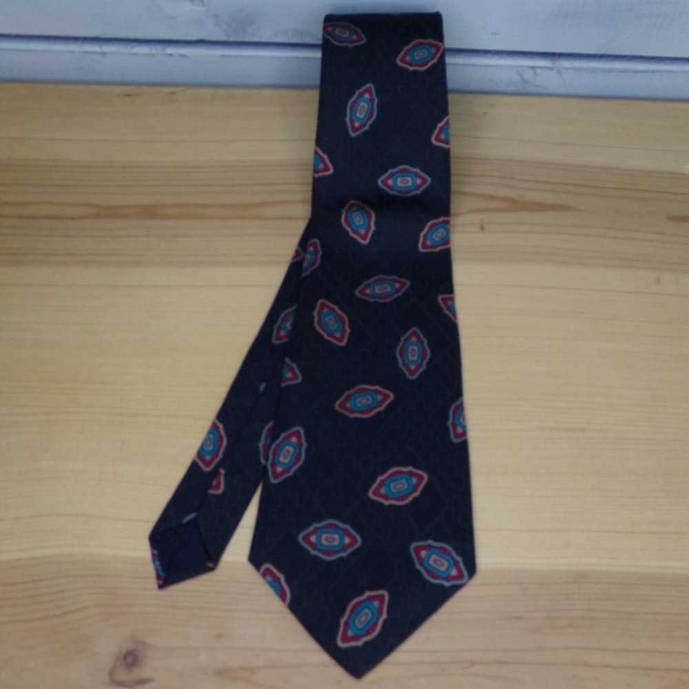 NWOT J.G. Hook Black W/Red/Blue Pattern Men's Tie